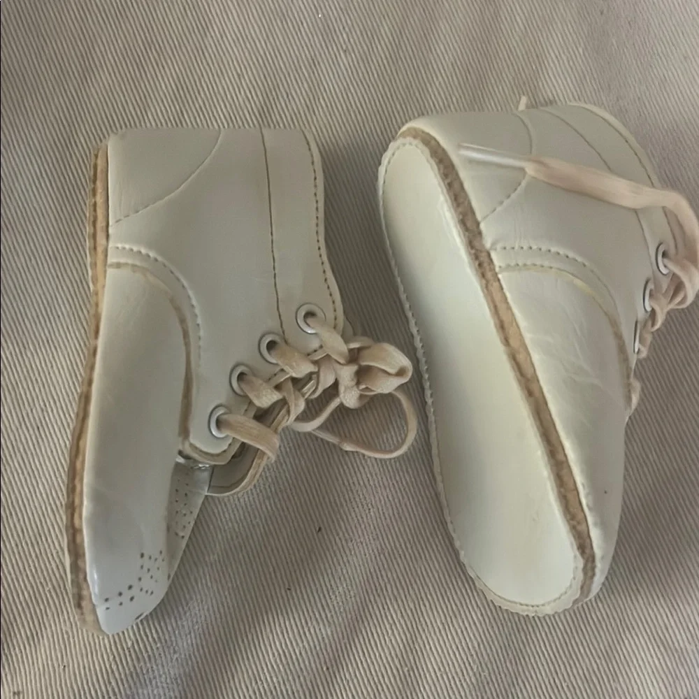 VTG 50s Baby Shoes in Original Box by Mrs. Day's Ideal Baby Shoe
